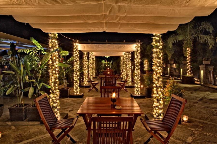 The Valley Resort Hotel Cimenyan Ngoại thất bức ảnh